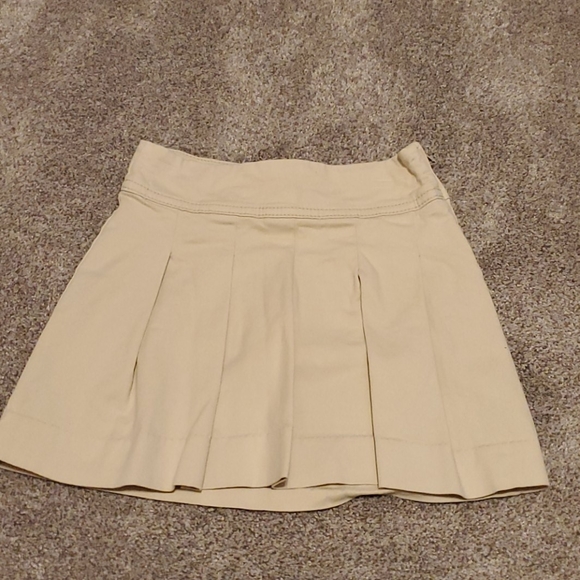 The Children's Place Other - Children's place school uniform skort size 6